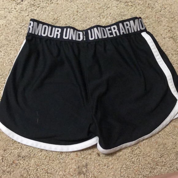 Black Under Armour shorts - Picture 2 of 3